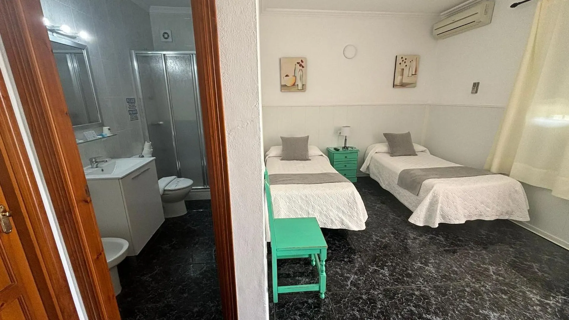 El Levante Tarifa Guest house